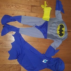 Batman costume size 3t